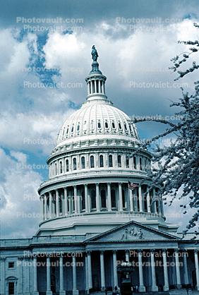 United States Capitol, Statue of Freedom, allegorical female figure