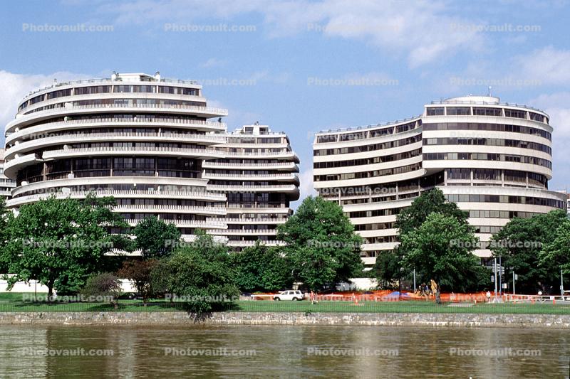Watergate, Republican Party Skullduggery, Nixon, Criminals, The Potomac River