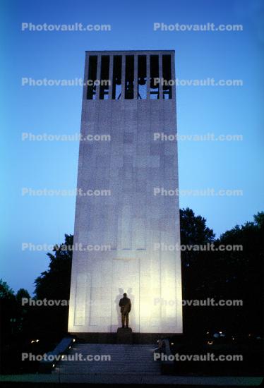 Bell Tower, The Robert A. Taft Memorial and Carillon, rectangular tower, statue, dusk, evening, 1950s