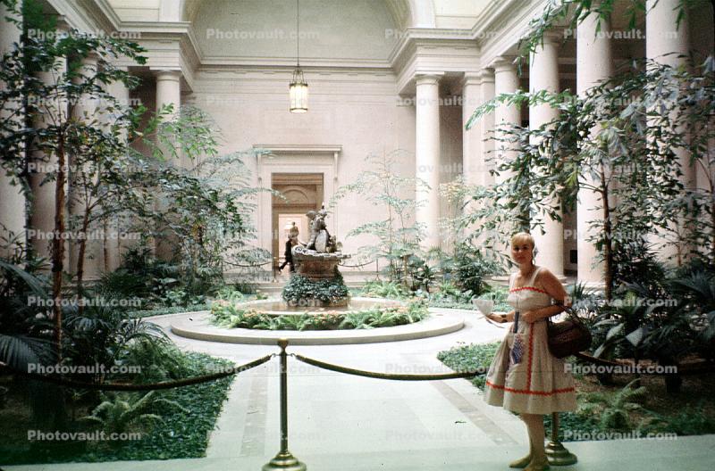 National Gallery of Art, woman, dress, gardens, 1950s