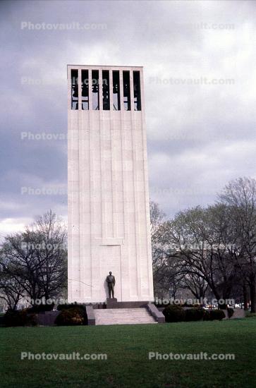 Bell Tower, The Robert A. Taft Memorial and Carillon, rectangular tower, statue