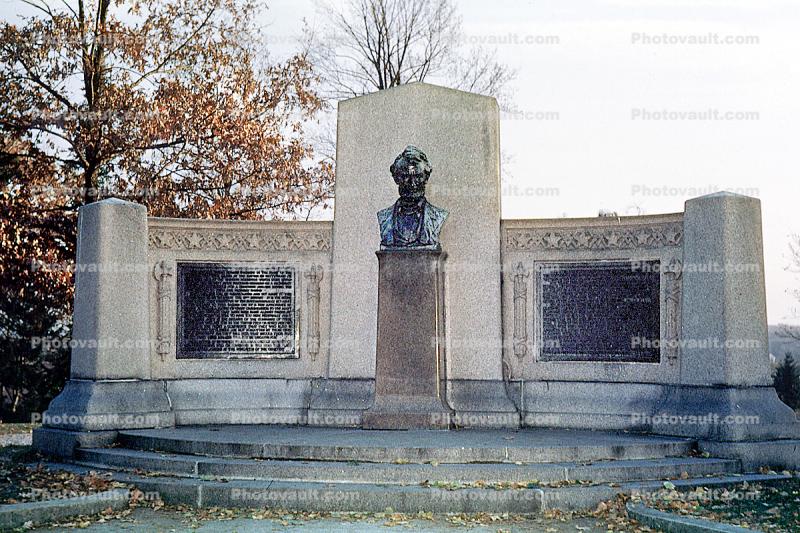 Monument to Gettysburg Lincoln Address, Landmark, Memorial, Abraham Lincoln Statue