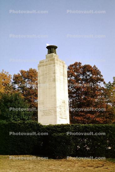 main Gettysburg monument for all soldiers, Eternal Flame, perpetual flame, Gettysburg