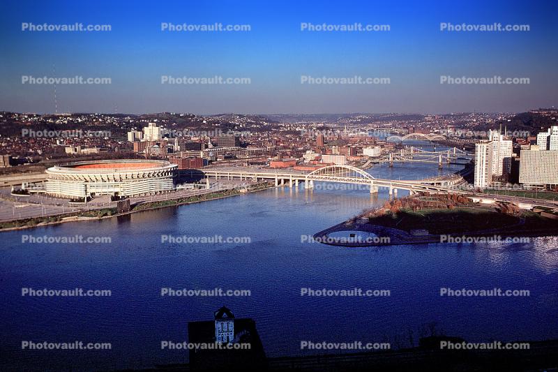 Allegheny River, Monogahela River, Fort Duquesne Bridge, Stadium, Pittsburgh