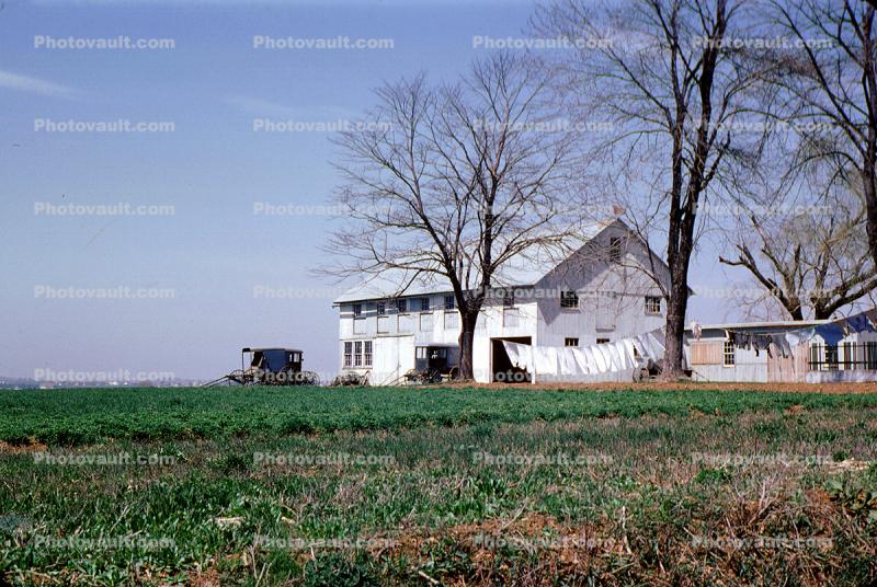 Farm Building, Farmland, Amish country