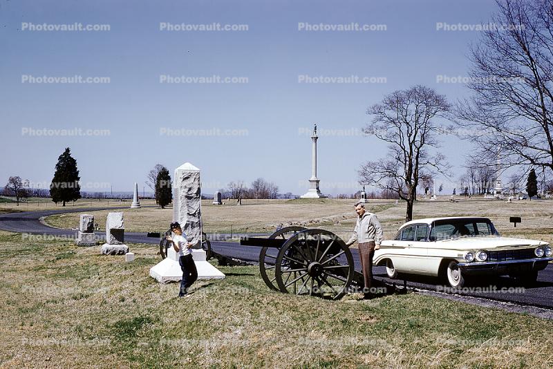 Gettysberg, car, Father and Son, 1960s