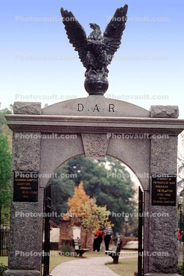 DAR, Eagle, Daughters of the American Revolution, portal, arch