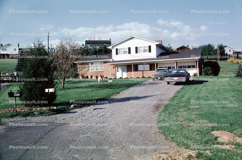Home, House, Driveway, Cars, Roanoke, Summer, automobile, vehicles, 1970s