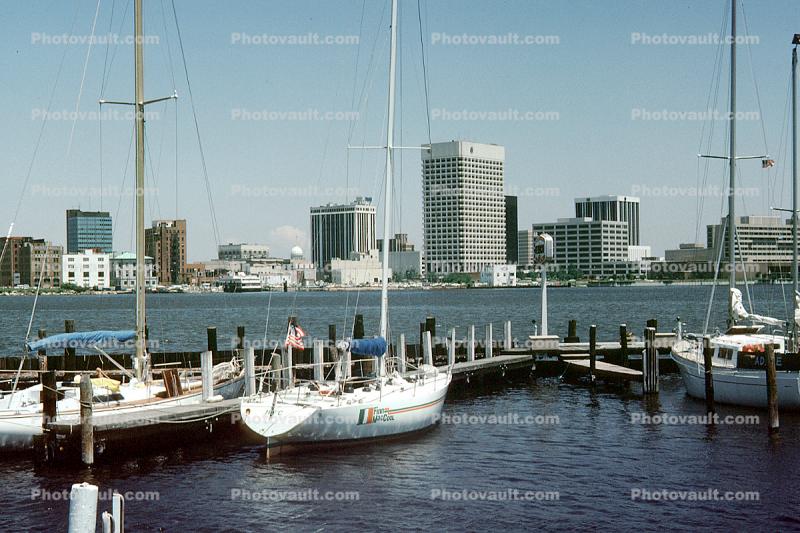 Holiday Harbor Marina, Portsmouth, Dock, skyline, cityscape, buildings