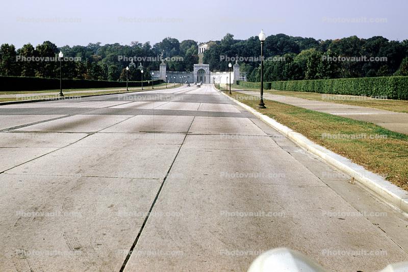 entrance, road, Arlington National Cemetery, October 1953, 1950s