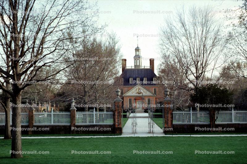The Governor's Palace, Building, fence, path, walkway, landmark