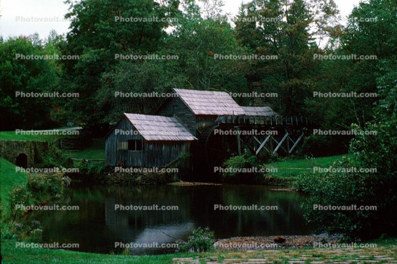 Grinding Mill, water power, renewable energy, waterwheel, sluice, Mabry Mill, Blue Ridge Parkway, southwestern Virginia, flume, pond