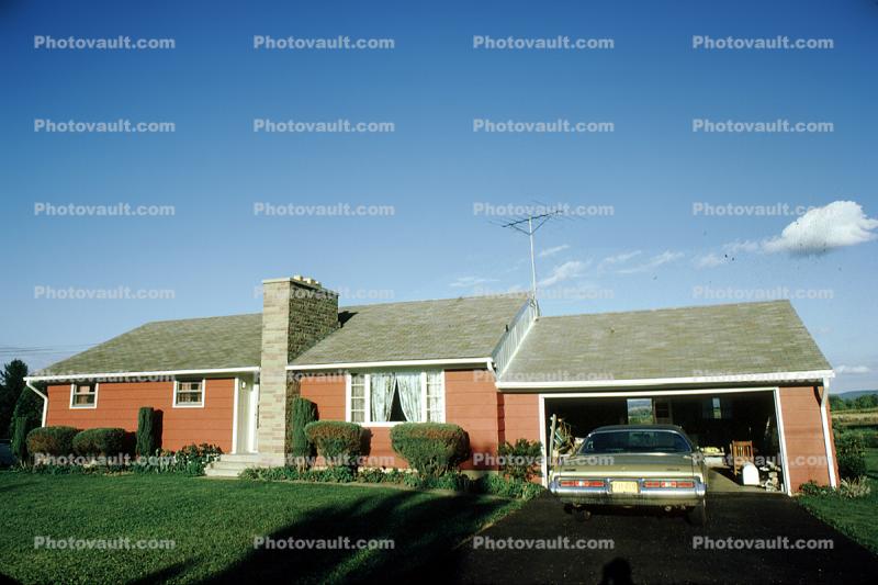 Home, House, Front Lawn, Garage, Driveway, Car, Chimney, Summer, Antenna