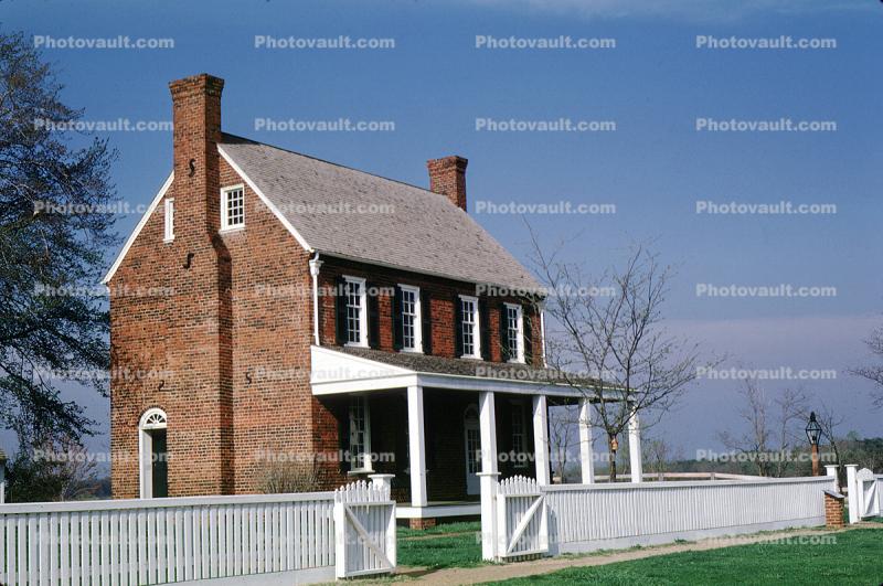 White Picket Fence, Home, House, Building, Colonial