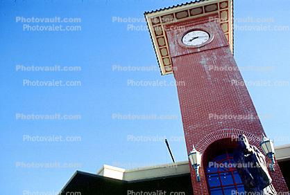Historic Confucius statue, Chinese Clock tower, Maunakea Marketplace, Chinatown, Honolulu, outdoor clock, outside, exterior, building