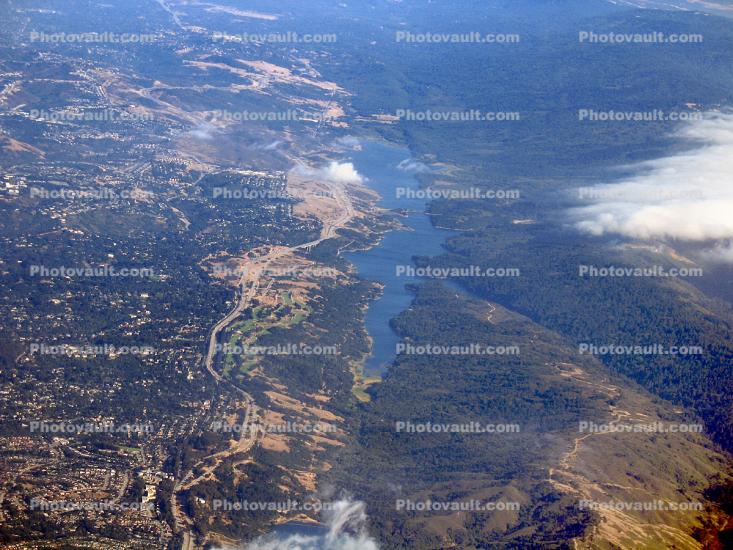 northern Santa Cruz Mountains, San Mateo County, rift valley, Crystal Springs Reservoir, San Andreas Fault, Interstate Highway I-280, lake
