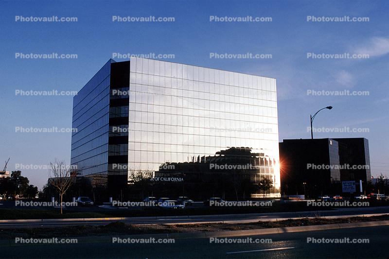 Palo Alto, Glass, Building