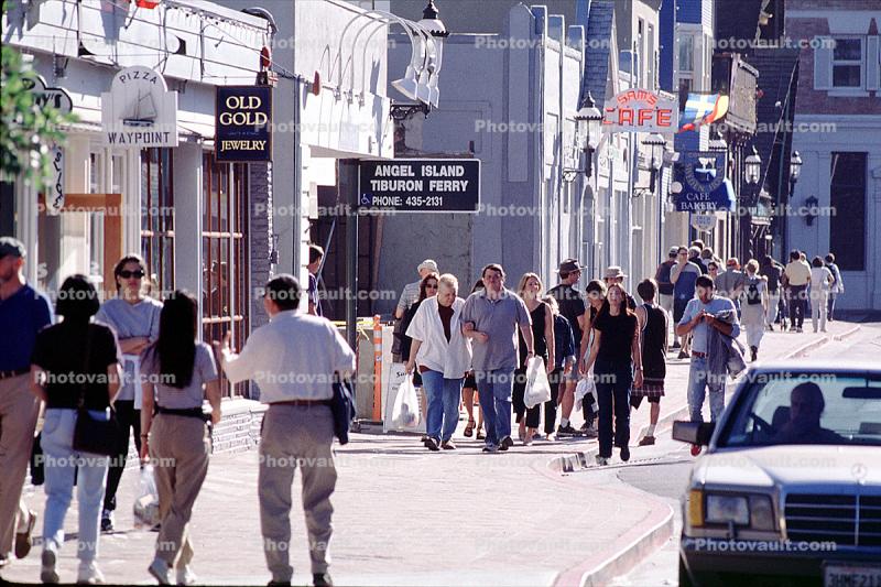 Downtown Tiburon, Main Street, People