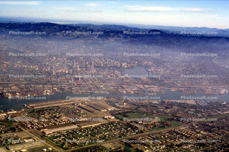 Urban Sprawl, Smog, Port of Oakland, Lake Merritt, Interstate Highway I-880, Nimitz Freeway