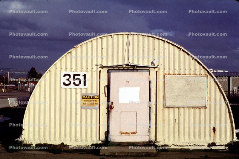 quonset hut, 351, Door, Doorway, Entrance, Yellow