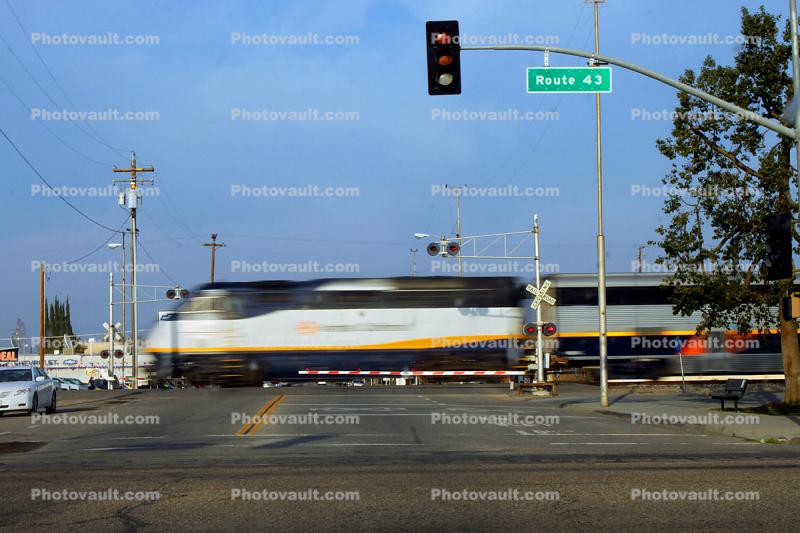 Railroad crossing, Route-43, Shafter, Kern County