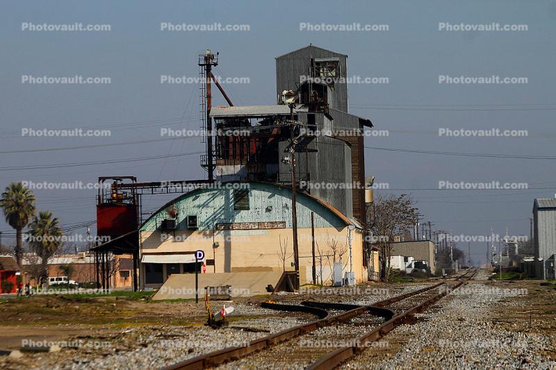 Railroad Tracks, Hanford, Kings County
