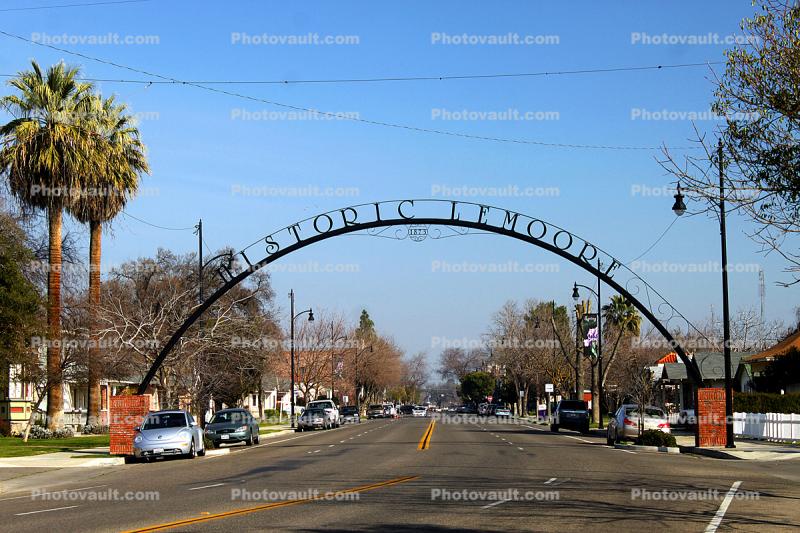 Downtown Arch, Lemoore