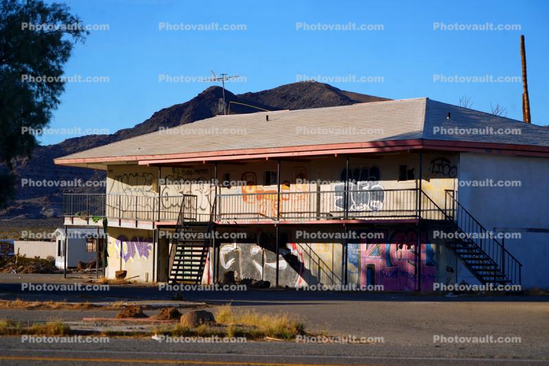 Dilapidated Building, Royal Hawaiian Motel, dilapidated