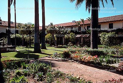 Santa Barbara Mission, Garden, trees