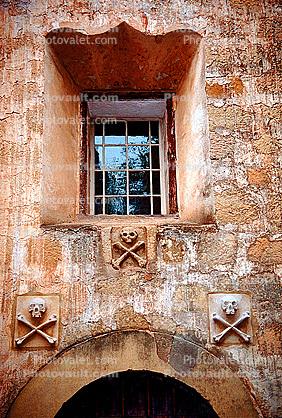 Skull and Crossbones, Mission Santa Barbara, Window, Arch