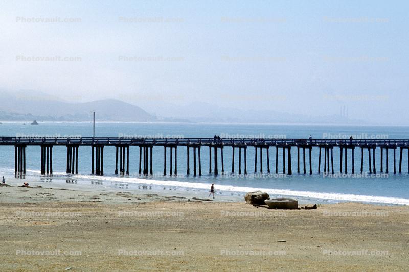 Cayucos, Pier, Central California Coast, Pacific Ocean, Beach, Sand