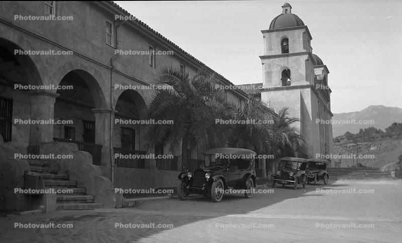 Santa Barbara Mission, 1920's