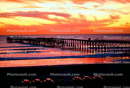 Pacific Ocean, Pier, Waves, Sunset, Sunclipse, Oceanside