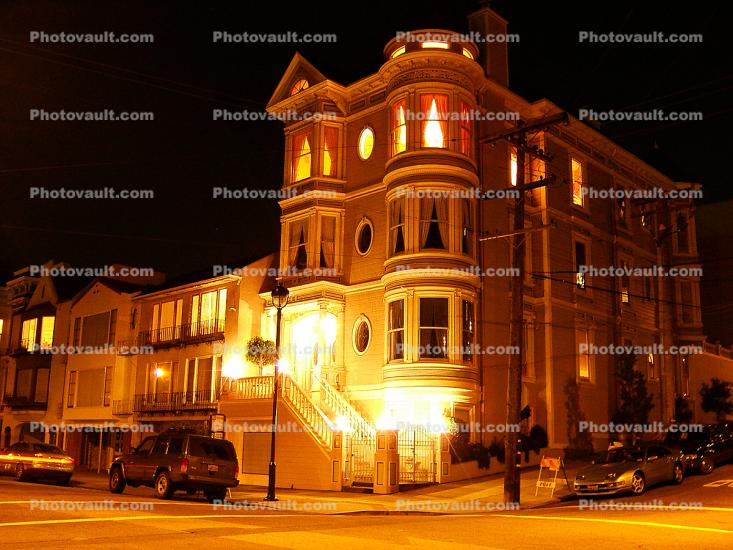 Union Street, home, house, residential building, Night, nightime, Exterior, Outdoors, Outside, Nighttime