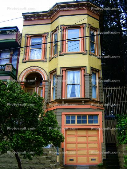 Residential uilding, garage door, ornate, Western Addition, opulant