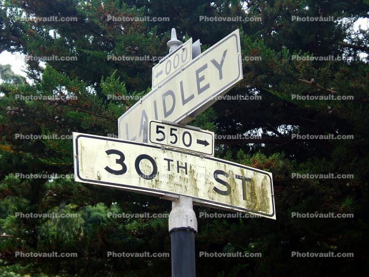 Diamond Heights, Laidley and 30th street, street sign