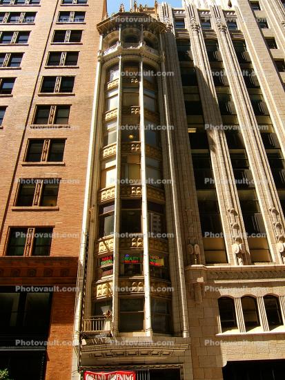 The Heineman Building, thin narrow building, Skinniest, skinny, 130 Bush Street, Financial District, Gothic revival, June 2005