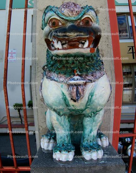 Chinatown, Dragon, June 2005