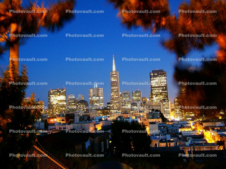 Night, nightime, Exterior, Outdoors, Outside, Cityscape, Skyline, Building, Skyscraper, Downtown, Structure, Urban, Metropolis, Nighttime, Downtown-SF, June 2005