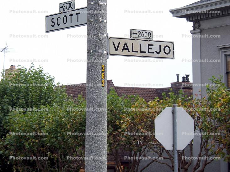 Scott and Vallejo streets, building, detail