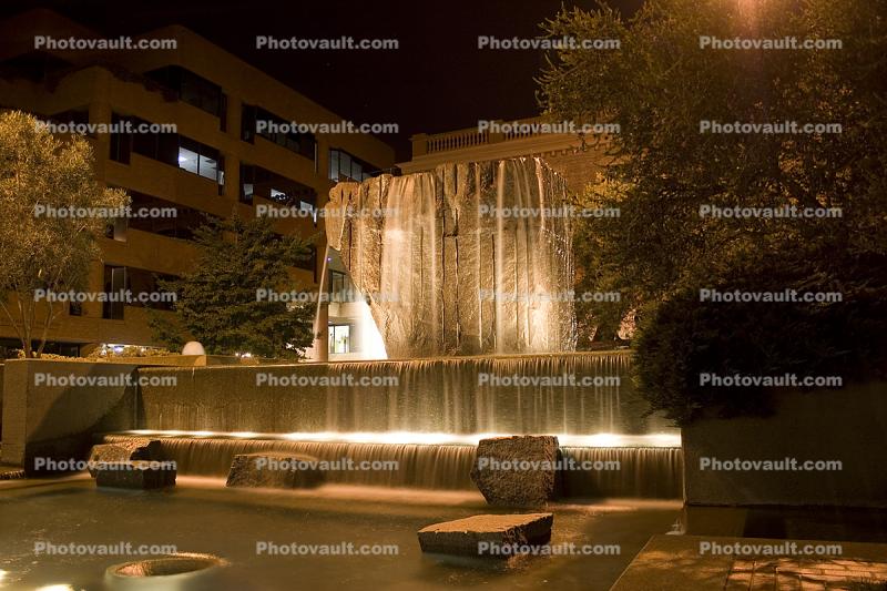 Levi Strauss Fountain, building, detail