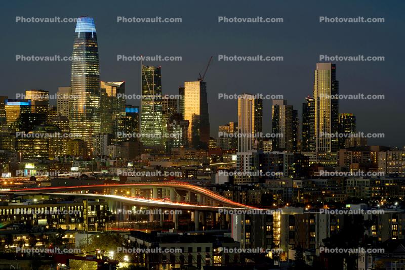 Salesforce Tower, Evening, San Francisco Skyline, 2018