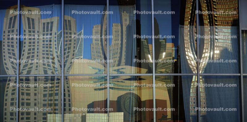 SFMOMA Reflection, skyline, buildings