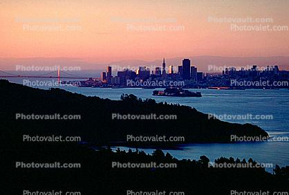 Transamerica Pyramid, Sunset, Sunclipse, Tiburon, Belvedere, hills, skyline, early morning, Alcatraz