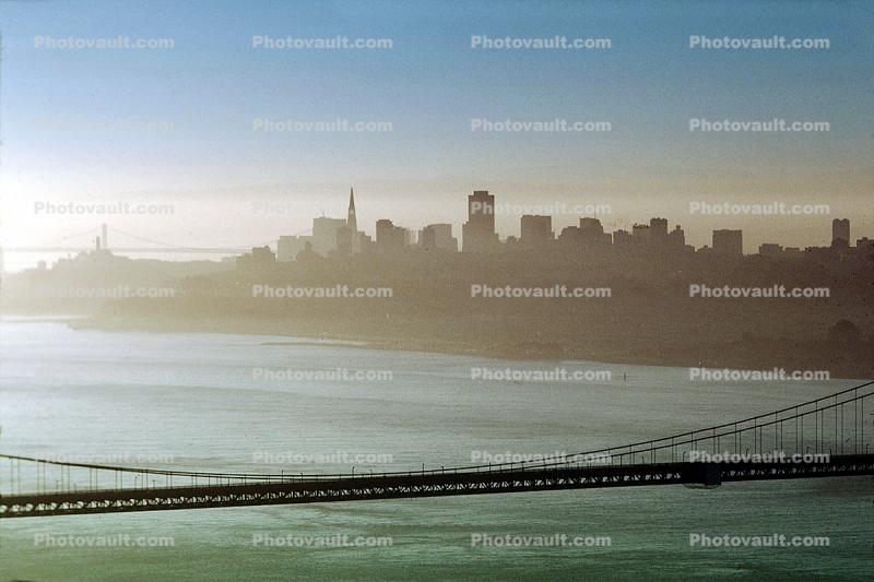 Early Morning, sunrise, Golden Gate Bridge, hazey fog