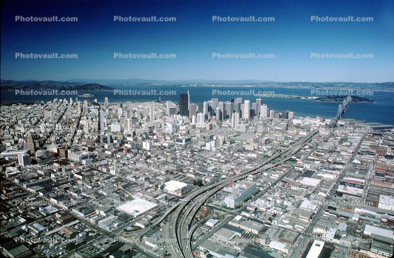 San Francisco Skyline, Highway 101, SOMA