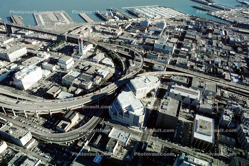 2nd street, buildings, skyline, SOMA, freeway, piers, Union 76 clock building, tower, December 7 1988, 1980s