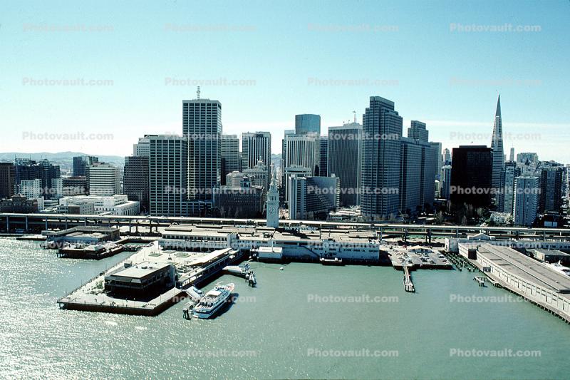 old Embarcadero Freeway, dock, downtown, office building, skyscraper, highrise, skyline, Piers, March 3 1989, 1980s