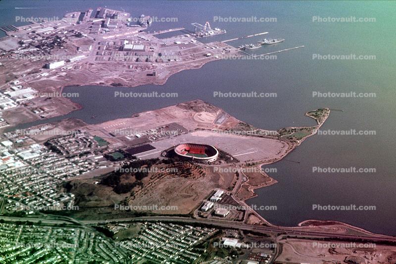 Candlestick Park, Hunters Point