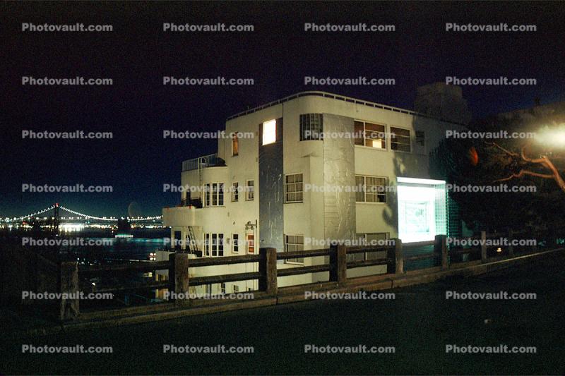 Building, Night, nightime, Exterior, Outdoors, Outside, Nighttime